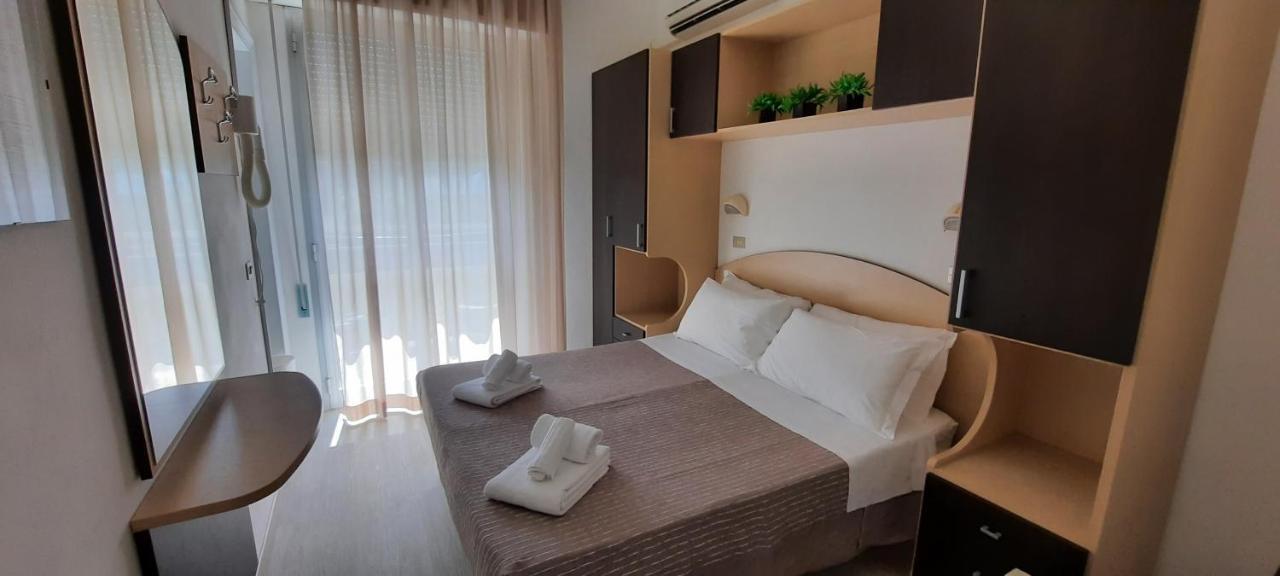 B&B Hotel Serenita Bellaria-Igea Marina Ngoại thất bức ảnh